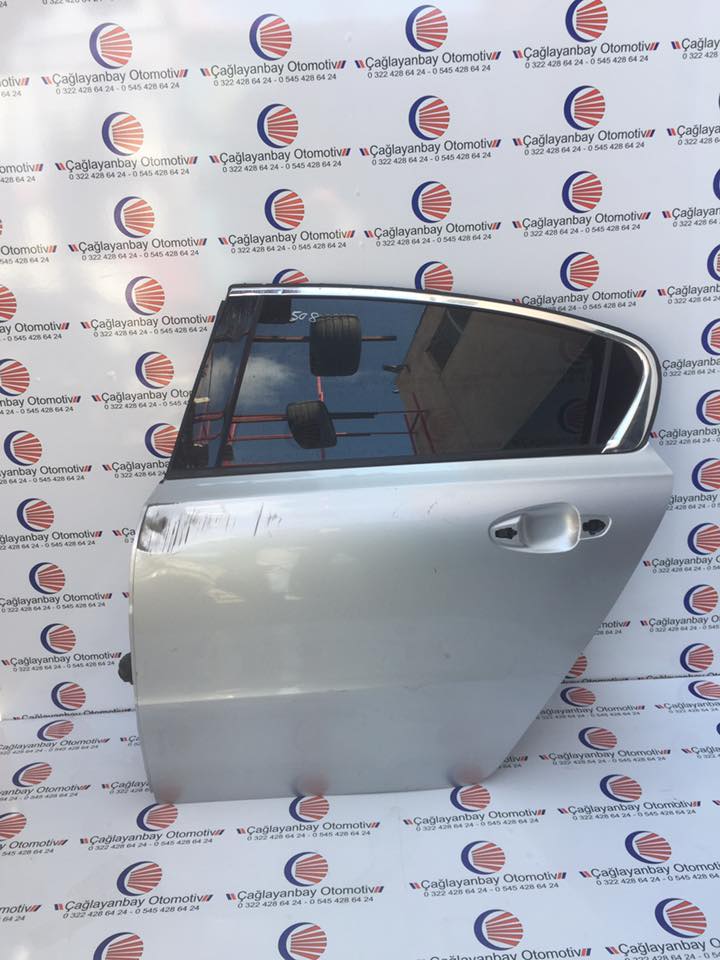 peugeot 508 sol arka kapı 